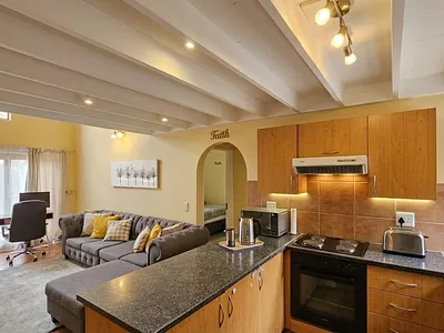 1 Bedroom Apartment For Sale in Sandton - lCQd.webp