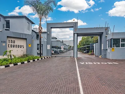 2 Bedroom Apartment For Sale in Randburg - nw52.webp