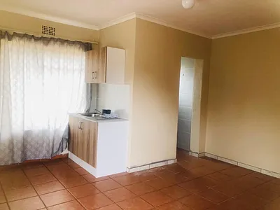 Apartment To Rent in Roodepoort - EudV.webp