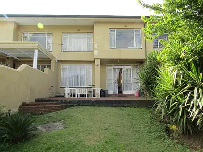 3 Bedroom Apartment For Sale in Johannesburg - ZKYZ.webp