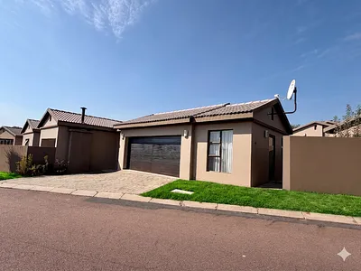 3 Bedroom House To Rent in Midrand - IUy1.webp