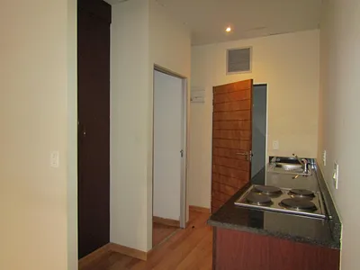0.5 Bedroom Apartment To Rent in Johannesburg - img