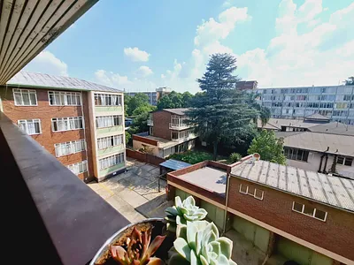 4 Bedroom Apartment For Sale in Pretoria - nF4k.webp