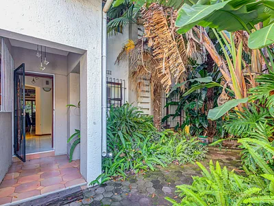 3 Bedroom Townhouse For Sale in Sandton - GvaZ.webp