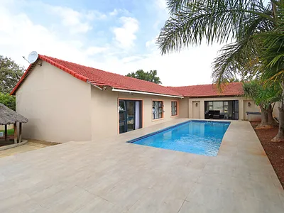 4 Bedroom House For Sale in Germiston - 2tBY.webp