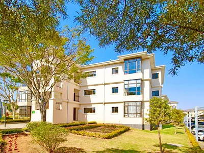 3 Bedroom Apartment For Sale in Midrand - X1VL.webp