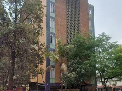 2 Bedroom Apartment For Sale in Pretoria - 5ZKr.webp