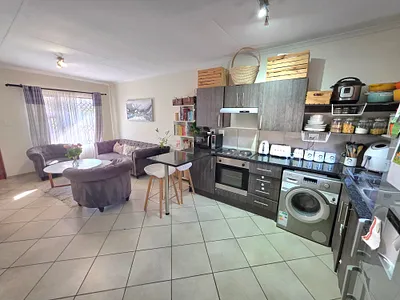 2 Bedroom Townhouse For Sale in Centurion - Dtxw.webp