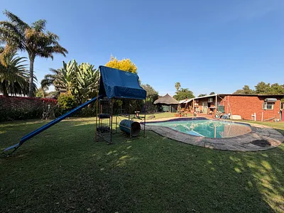4 Bedroom House For Sale in Centurion - Mk46.webp