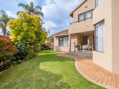 3 Bedroom Townhouse For Sale in Sandton - img