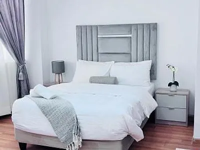 0.5 Bedroom Apartment For Sale in Johannesburg - img