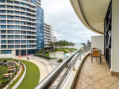2 Bedroom Apartment For Sale in Umhlanga Rocks, Umhlanga - AeKX.webp