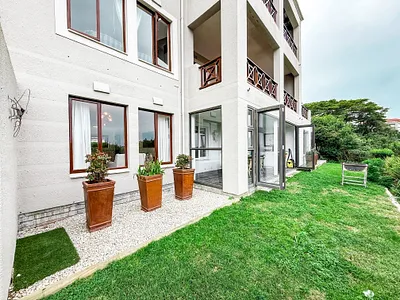 3 Bedroom Apartment To Rent in Plettenberg Bay - MWbQ.webp