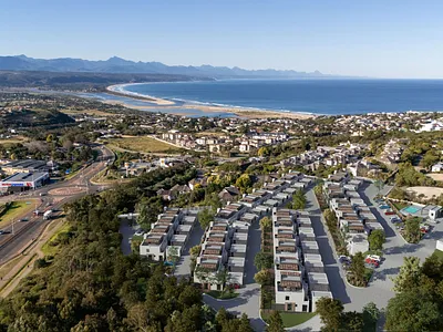 3 Bedroom Townhouse For Sale in Plettenberg Bay - 4X9M.webp