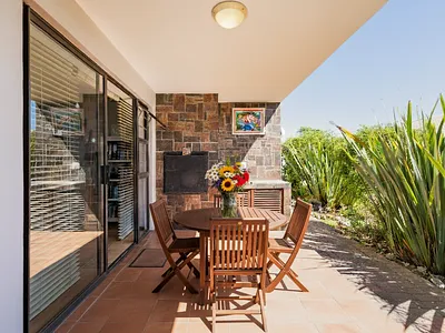 2 Bedroom Apartment For Sale in Plettenberg Bay - Q15q.webp