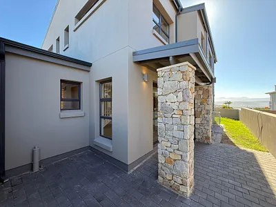 3 Bedroom Townhouse For Sale in Plettenberg Bay - vPwP.webp
