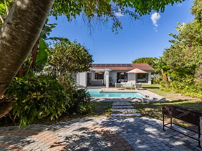 3 Bedroom House For Sale in Plettenberg Bay - JwEG.webp