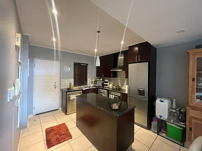 2 Bedroom Apartment To Rent in Sandton - ydx4.webp