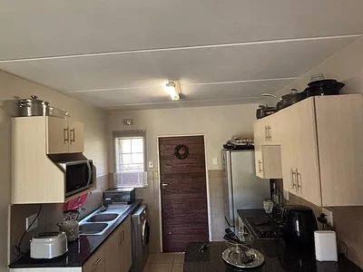 2 Bedroom Apartment To Rent in Midrand - img