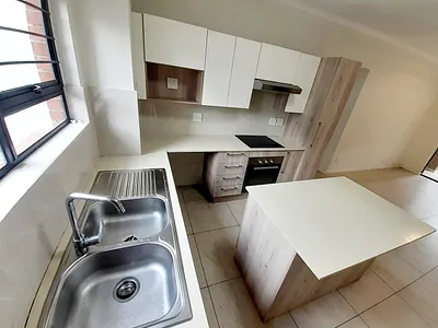 2 Bedroom Apartment For Sale in Randburg - YKE9.webp