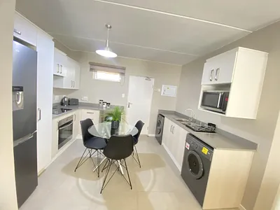 2 Bedroom Apartment To Rent in Sandton - img