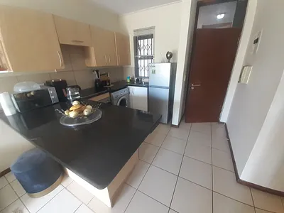 1 Bedroom Apartment For Sale in Randburg - img