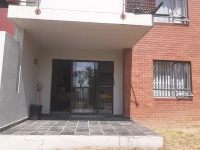 1 Bedroom Apartment For Sale in Randburg - 8g8I.webp