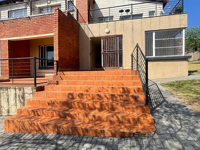 2 Bedroom Apartment To Rent in Roodepoort - c7D5.webp