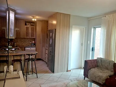 2 Bedroom Apartment For Sale in Midrand - 19By.webp