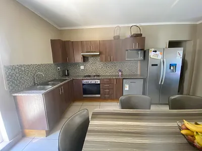 3 Bedroom Apartment For Sale in Randburg - img
