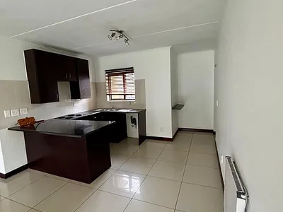 2 Bedroom Apartment To Rent in Midrand - ZSxH.webp