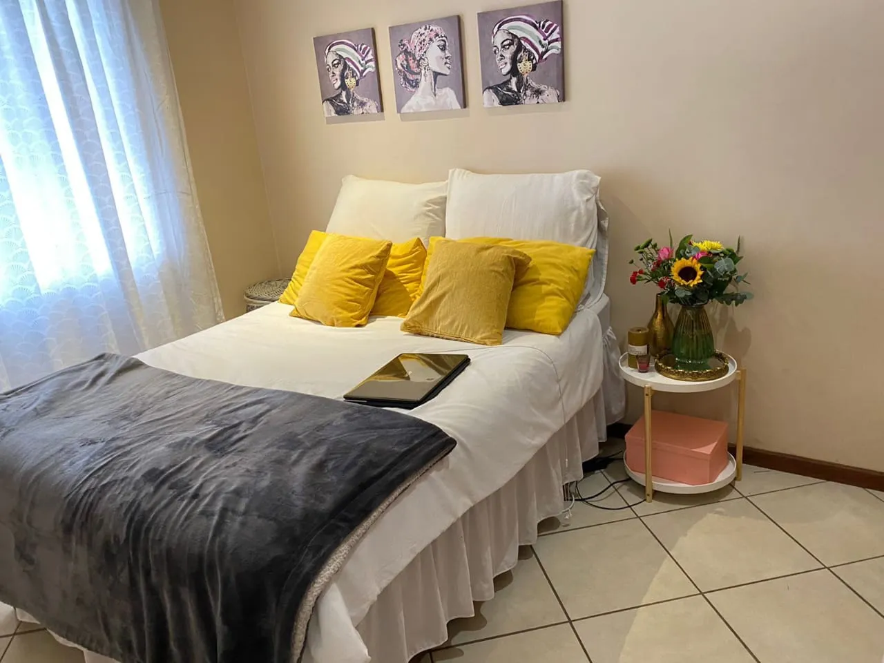 Carousel Indicator - yDd1.webp