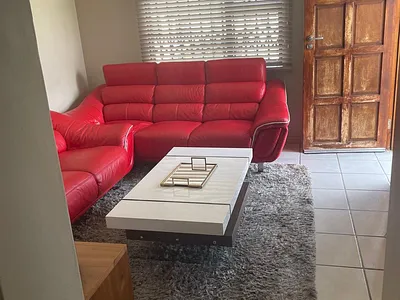 3 Bedroom Apartment For Sale in Midrand - fTaI.webp