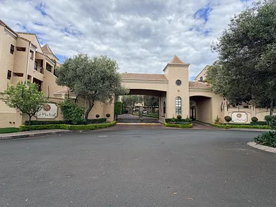 1 Bedroom Apartment For Sale in Sandton - img