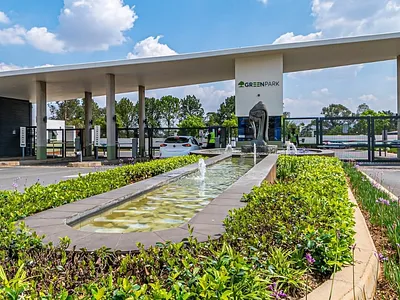 2 Bedroom Apartment For Sale in Boksburg - bZKq.webp