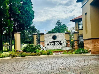 3 Bedroom Apartment For Sale in Boksburg - img