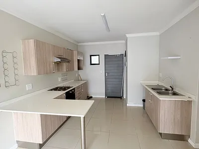 2 Bedroom Apartment To Rent in Midrand - img