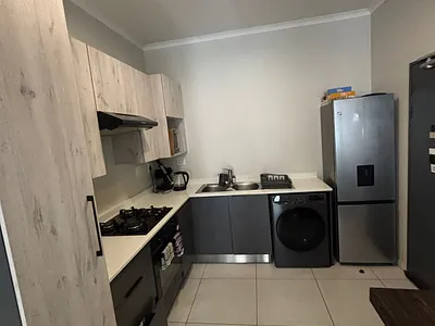 2 Bedroom Apartment For Sale in Midrand - img