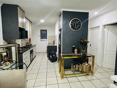 2 Bedroom Apartment For Sale in Benoni - fmdo.webp