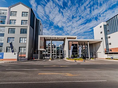 2 Bedroom Apartment For Sale in Edenvale - img