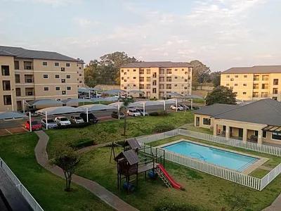 2 Bedroom Apartment For Sale in Boksburg - 0JoL.webp