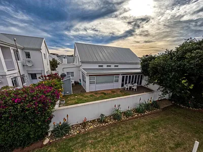3 Bedroom House For Sale in Stilbaai West, Stilbaai - gnfp.webp