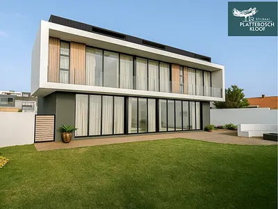 3 Bedroom House For Sale in Stilbaai West, Stilbaai - OTh7.webp