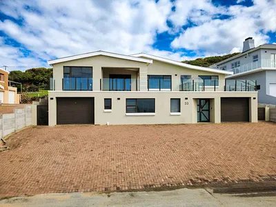 5 Bedroom House For Sale in Stilbaai - eP1L.webp