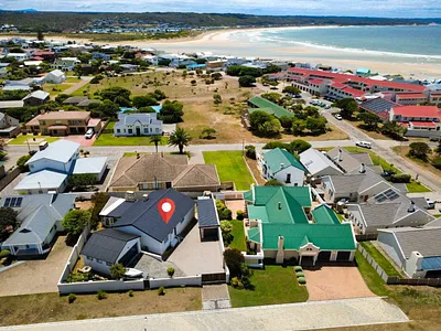 4 Bedroom House For Sale in Stilbaai West, Stilbaai - iep1.webp