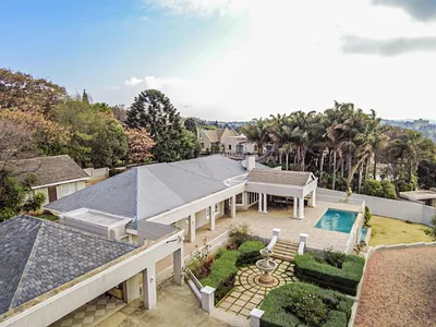 4 Bedroom House For Sale in Bedfordview - wnWc.webp