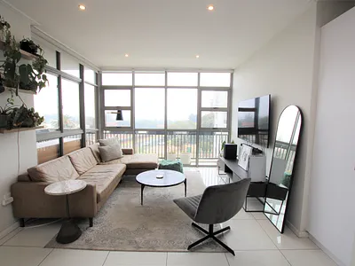 3 Bedroom Apartment For Sale in Bedfordview - MFKx.webp