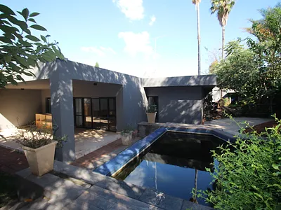 3 Bedroom House For Sale in Bedfordview - fiYR.webp