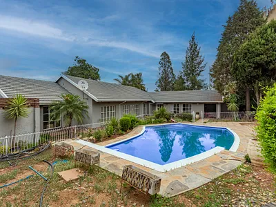5 Bedroom House For Sale in Edenvale - Iccu.webp