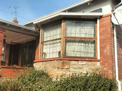 3 Bedroom House For Sale in Johannesburg - rO5n.webp